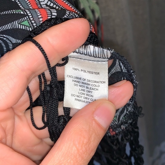 WOMEN'S Monteau Small fringe Top - Picture 4 of 6